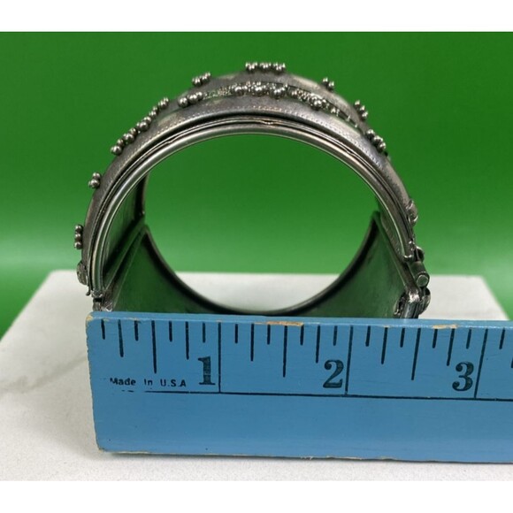 Vtg Cuff Bracelet Clamper Wide Boho Bells Silver tone 2.5" Hinged Mesh Shields - Picture 8 of 8
